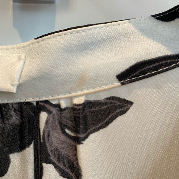 Aritzia NWT Babaton 100% Silk Benedict Dress - Picture 13 of 15